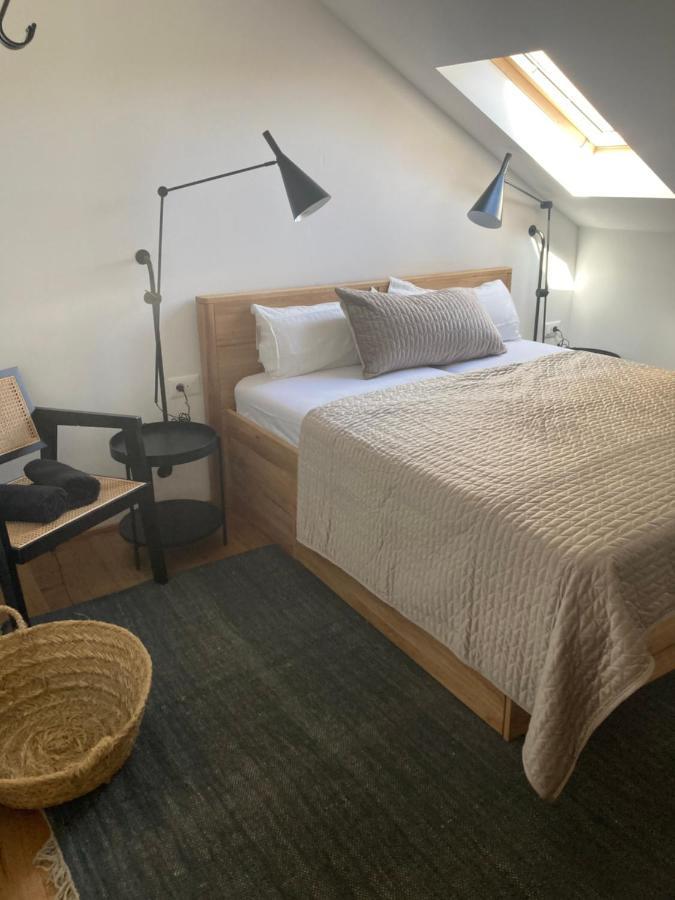 Split Rooftop Loft Luaran gambar
